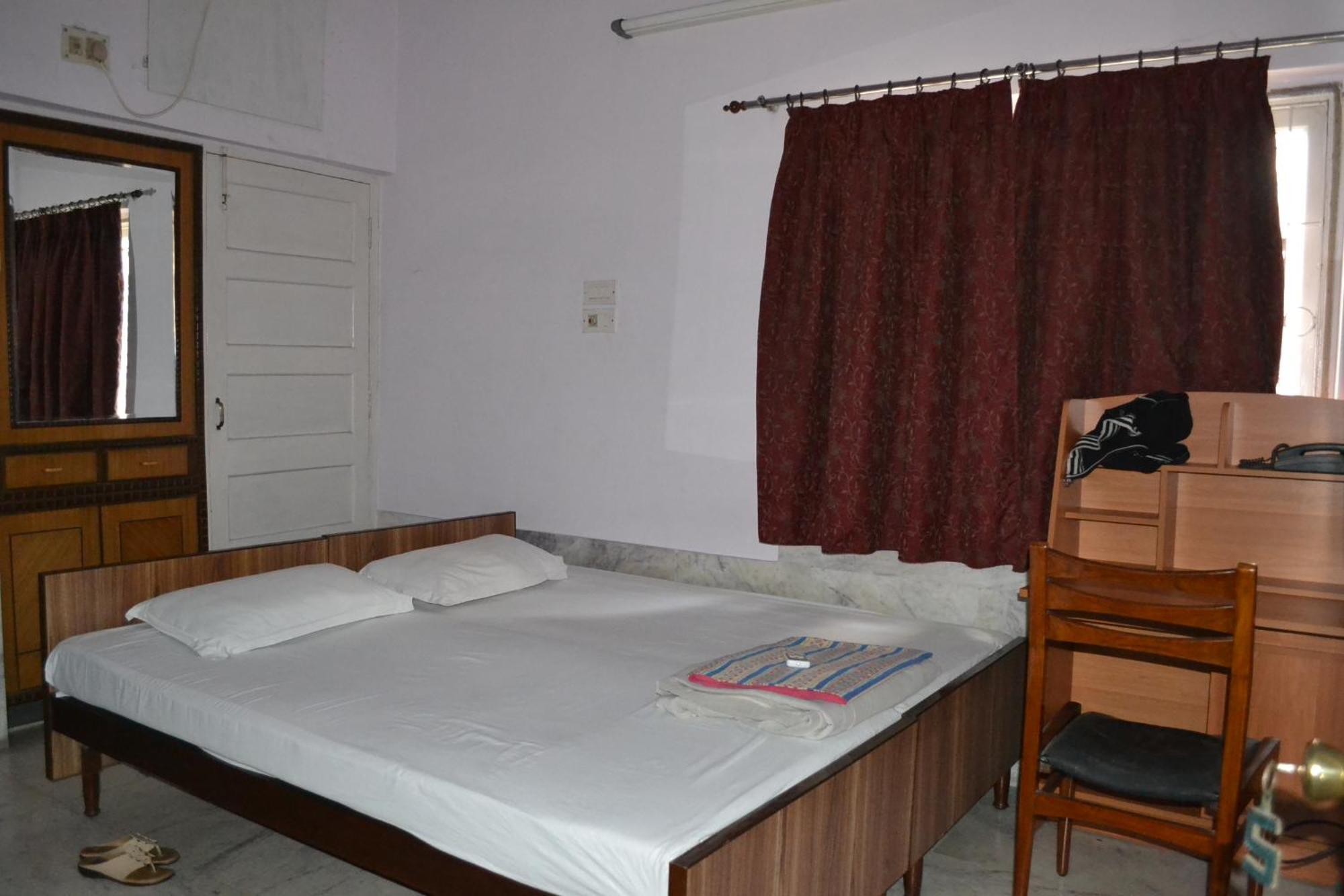 Monorama Guest House Kolkata Exterior photo
